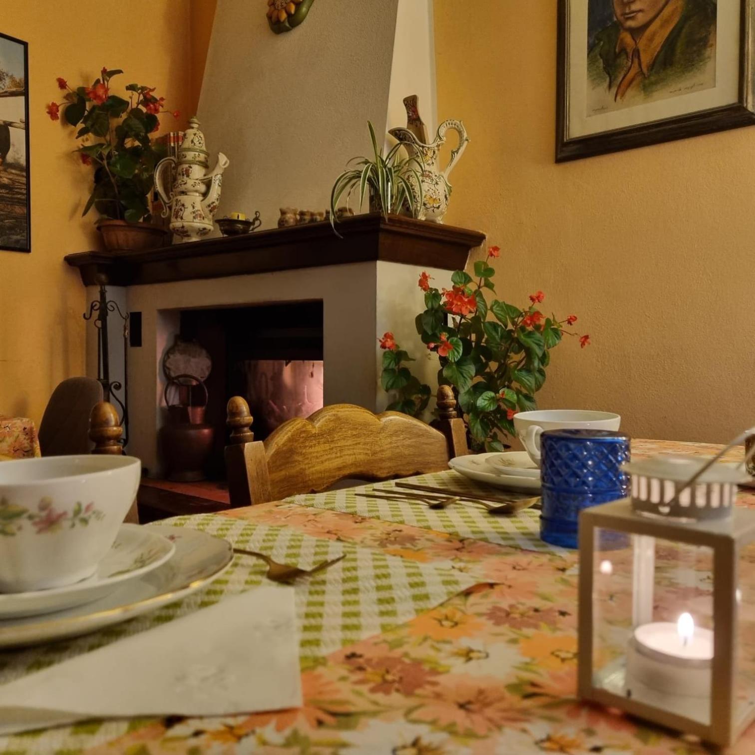 Bed and Breakfast A Collodi Io&Mamma Esterno foto
